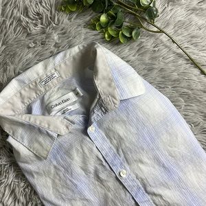 Calvin Klein beige and blue short sleeve slim fit button down size XL